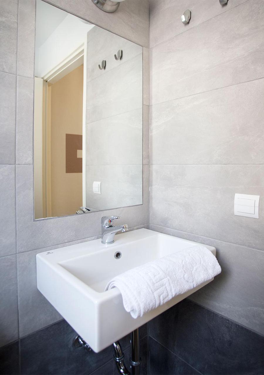 Snooze H Aparthotel Athens Ngoại thất bức ảnh